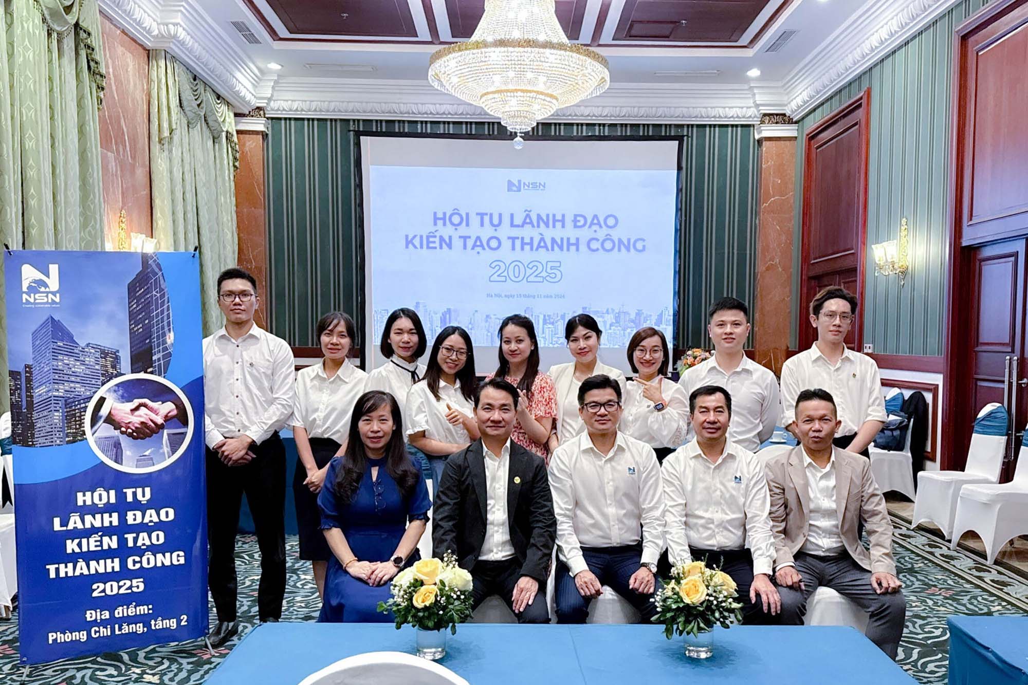 team chiến lược